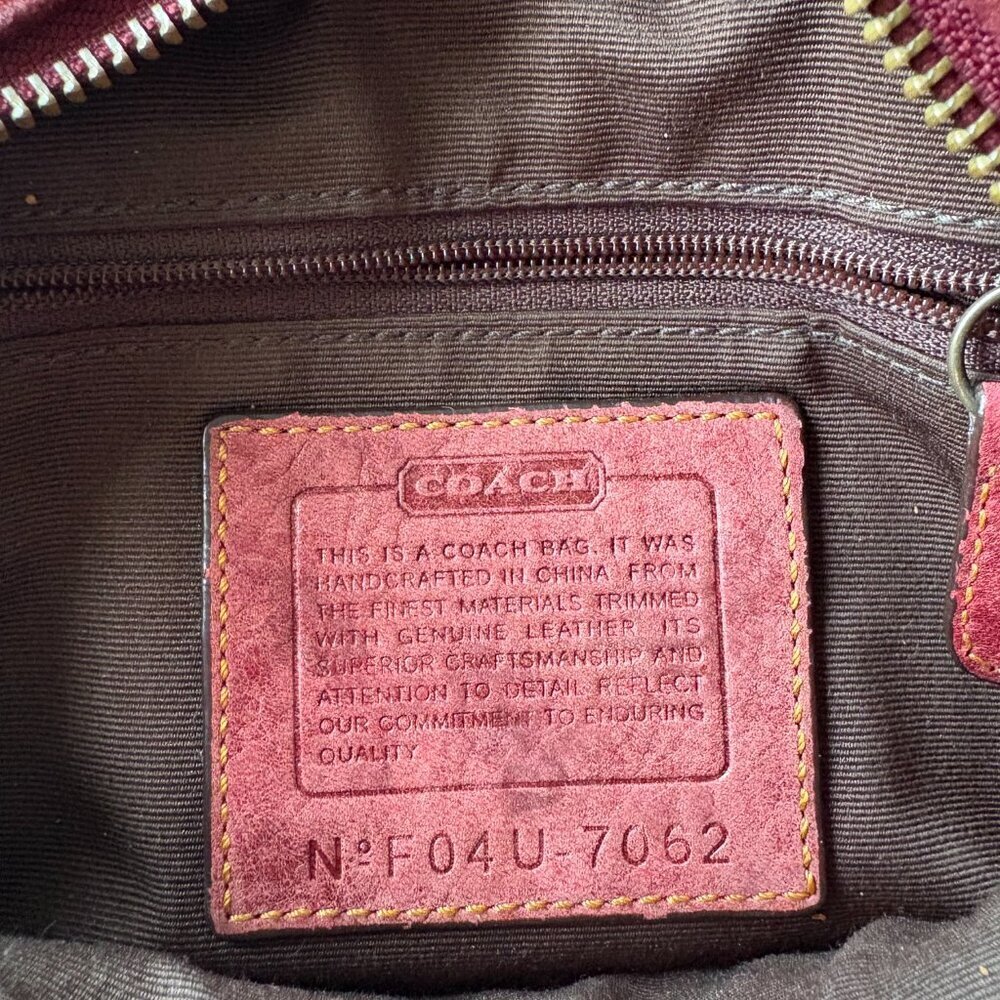 Coach Soho Crossbody Burgundy Suede Classic C Y2K Bag Hang Tag RARE Vintage - Picture 9 of 14
